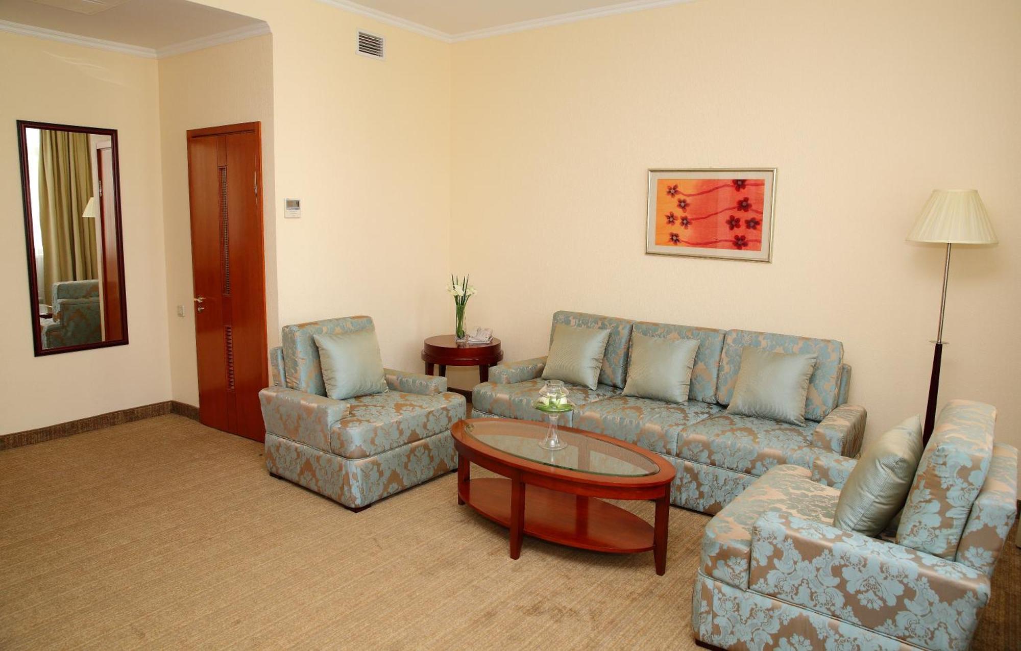 Park Hotel Bişkek Oda fotoğraf