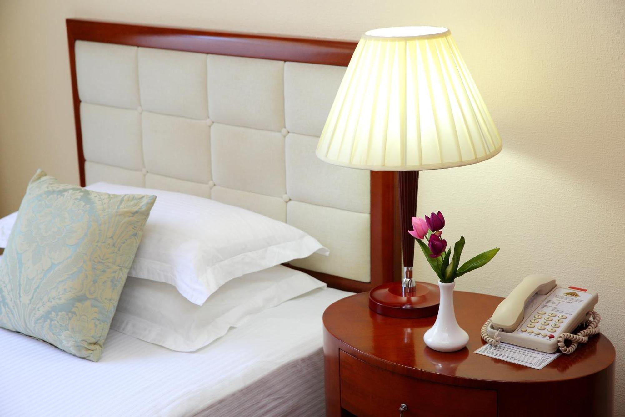 Park Hotel Bişkek Oda fotoğraf